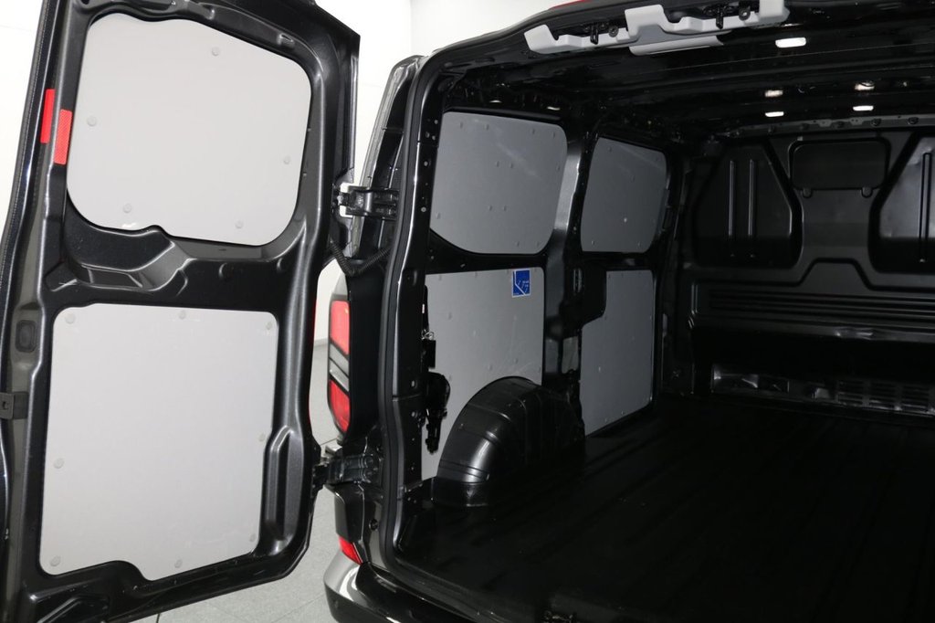 Used Ford Transit Custom 2023 for sale - 76256207: Photo 17