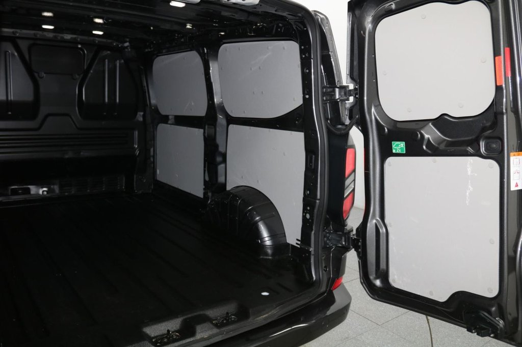Used Ford Transit Custom 2023 for sale - 76256207: Photo 19