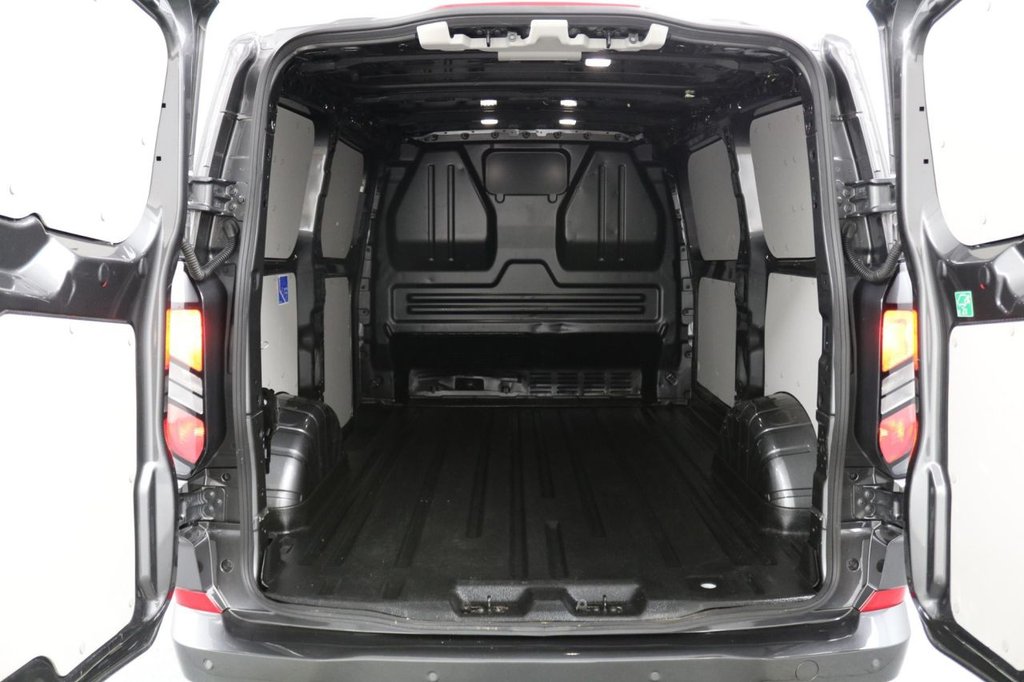 Used Ford Transit Custom 2023 for sale - 76256207: Photo 4