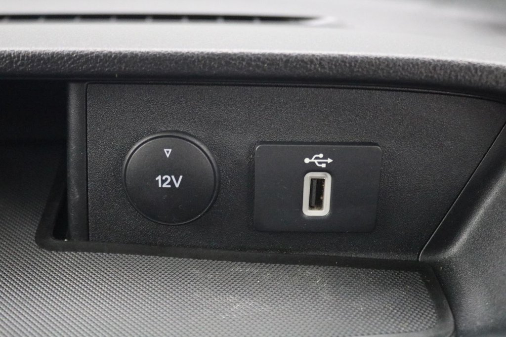 Used Ford Transit Custom 2023 for sale - 77520589: Photo 40