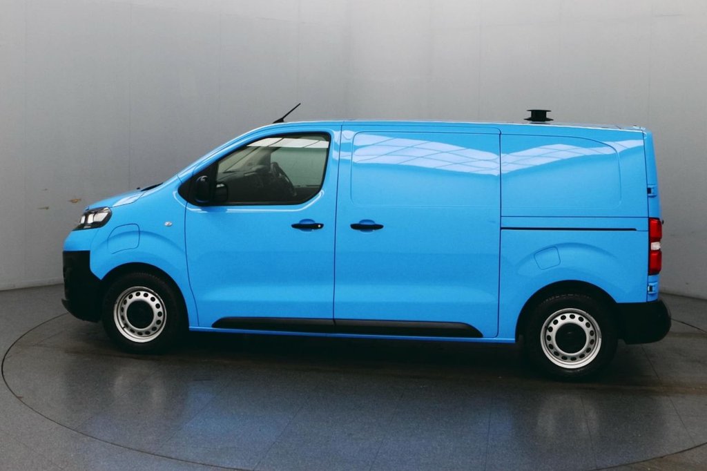 Used Vauxhall Vivaro 2022 for sale - 77849718: Photo 8