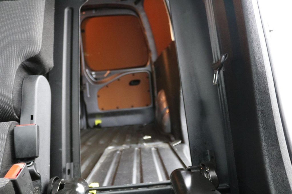 Used Toyota ProAce 2023 for sale - 77990584: Photo 22