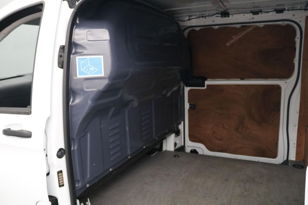 Used Mercedes-Benz Vito 2021 for sale - 77642501: Photo 17