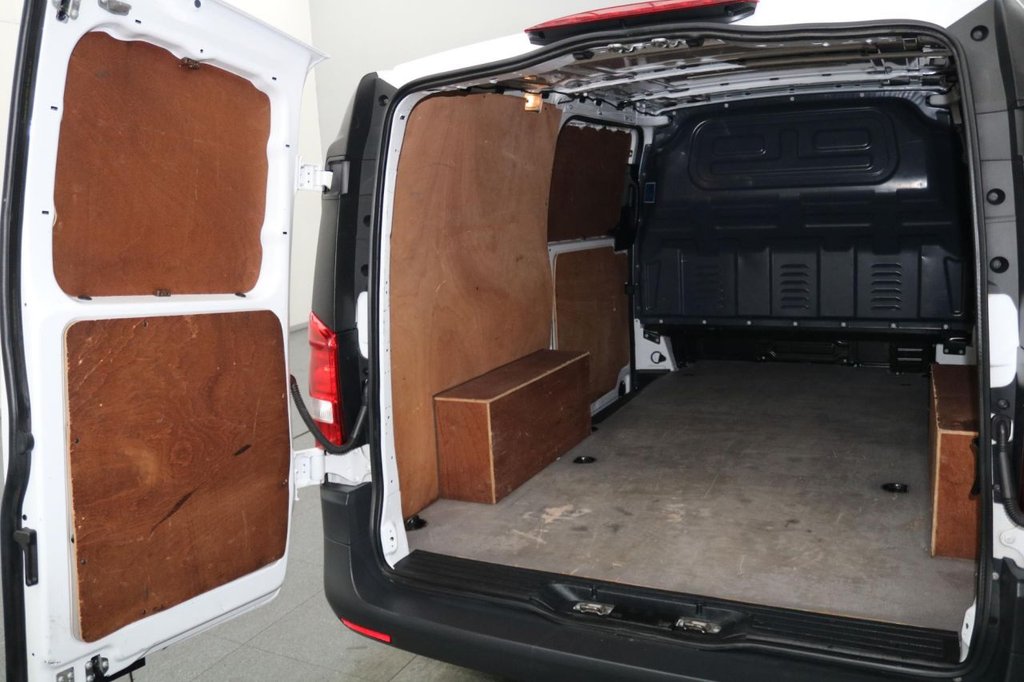 Used Mercedes-Benz Vito 2021 for sale - 77642501: Photo 19
