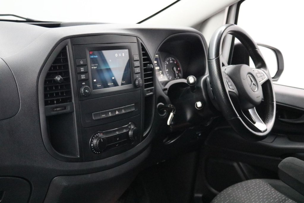 Used Mercedes-Benz Vito 2021 for sale - 77642501: Photo 2