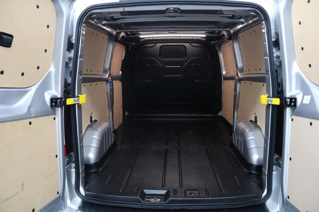 Used Ford Transit Custom 2023 for sale - 76973171: Photo 4