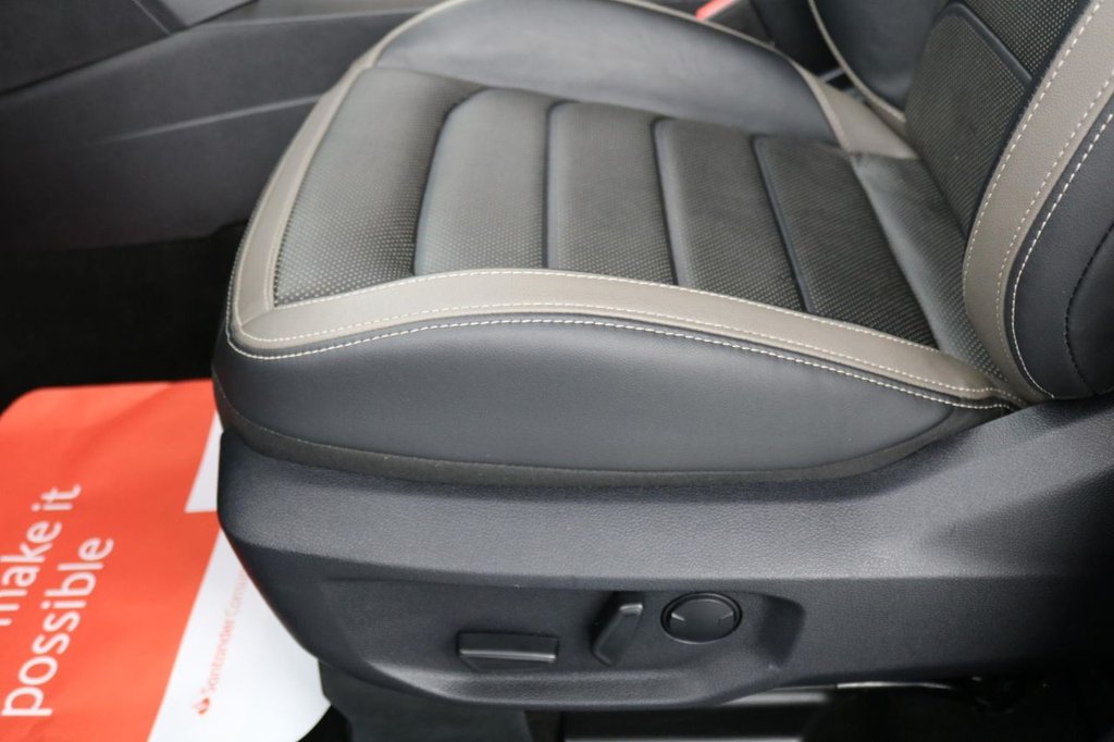 Used Volkswagen Amarok 2024 for sale - 78124205: Photo 26