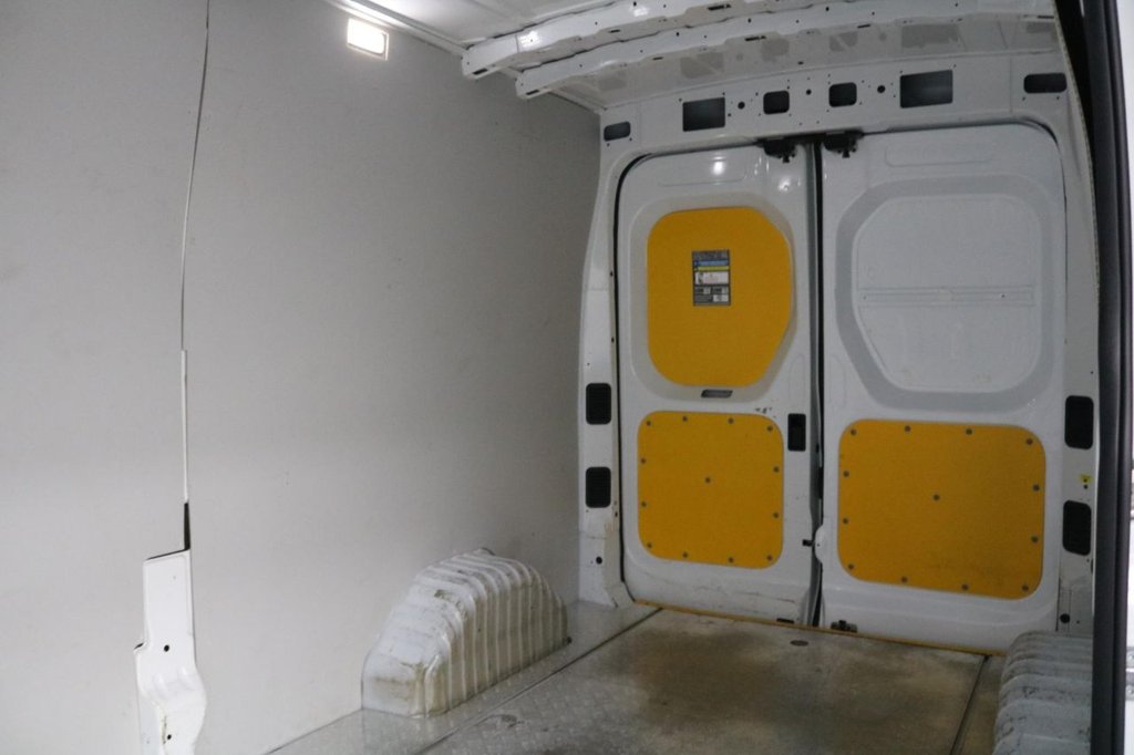 Used Maxus Deliver 9 2022 for sale - 77307320: Photo 18