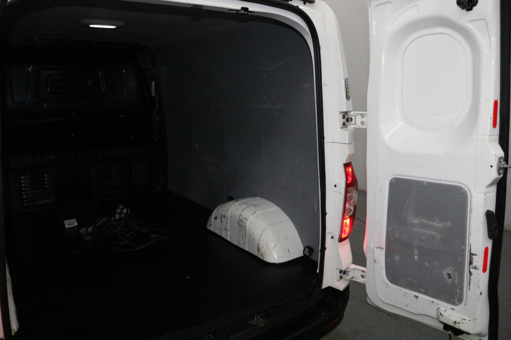 Used Maxus eDeliver 3 2021 for sale - 77199736: Photo 16