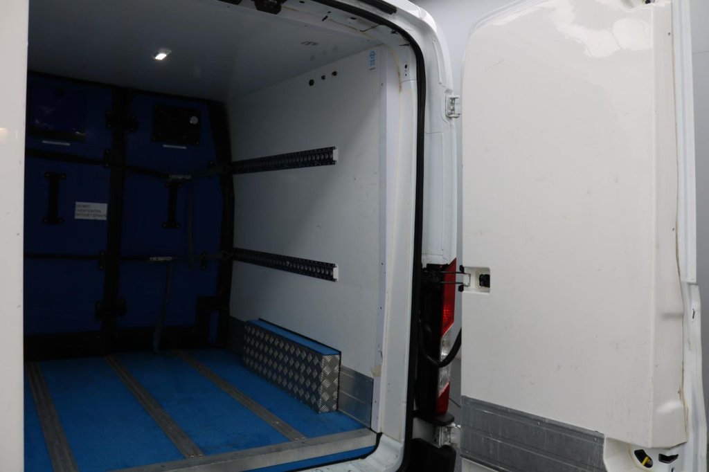 Used Ford Transit 2021 for sale - 78008885: Photo 22