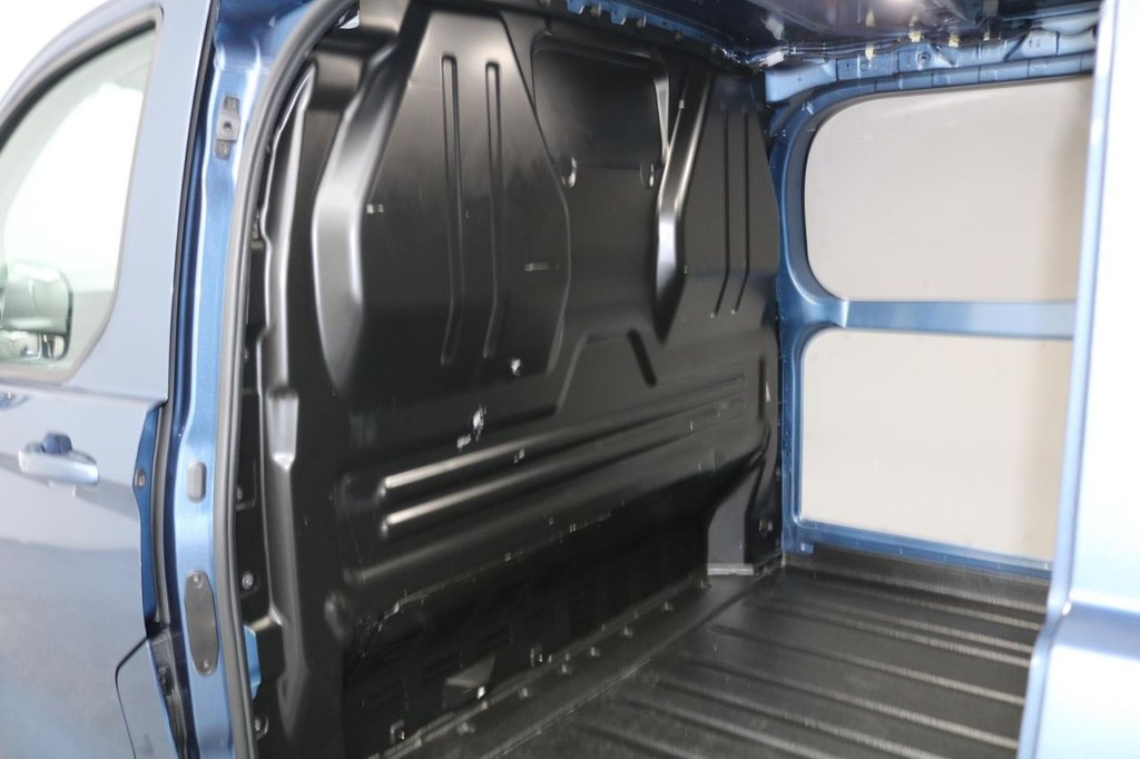 Used Ford Transit Custom 2024 for sale - 76474572: Photo 13