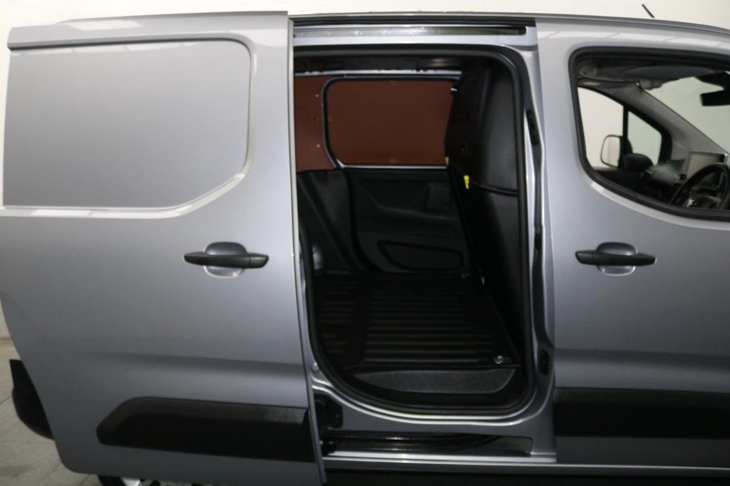 Used Toyota ProAce 2023 for sale - 77747926: Photo 16