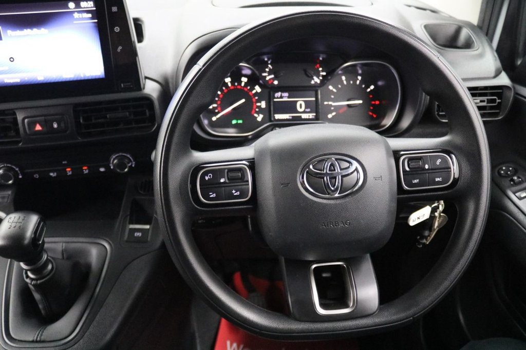 Used Toyota ProAce 2023 for sale - 77747926: Photo 40