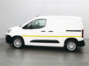 Used Citroen Berlingo 2021 for sale - 75610487: Photo