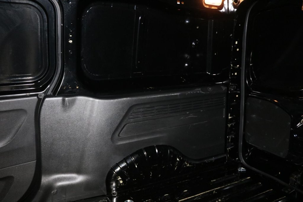 Used Peugeot Partner 2024 for sale - 76454204: Photo 11