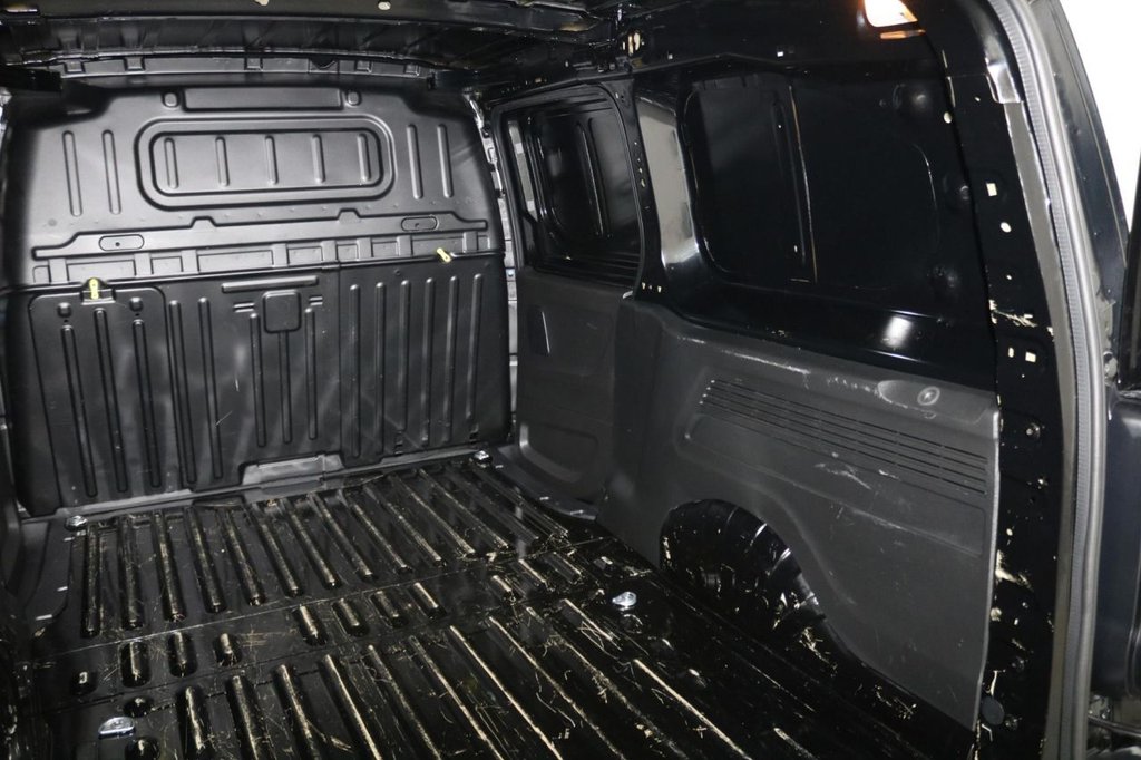 Used Peugeot Partner 2024 for sale - 76454204: Photo 18