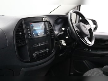 Used Mercedes-Benz Vito 2022 for sale - 77739583: Photo