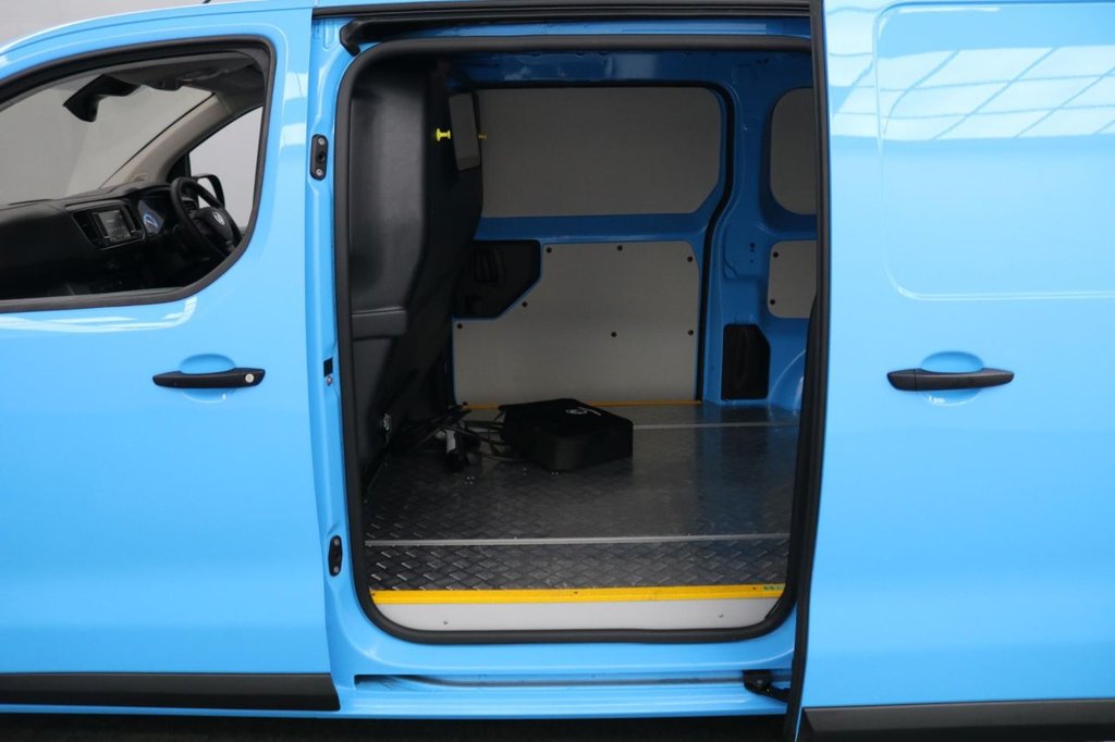 Used Vauxhall Vivaro 2022 for sale - 77764988: Photo 15