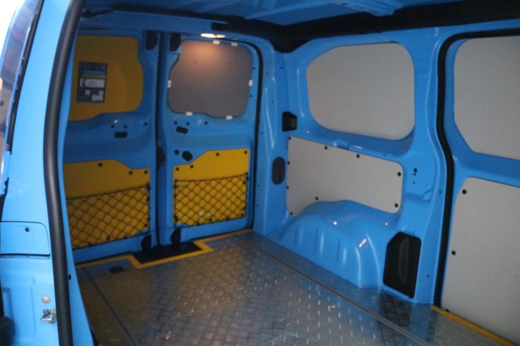 Used Vauxhall Vivaro 2022 for sale - 77764988: Photo 24