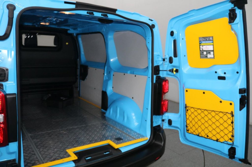 Used Vauxhall Vivaro 2022 for sale - 77764988: Photo 25