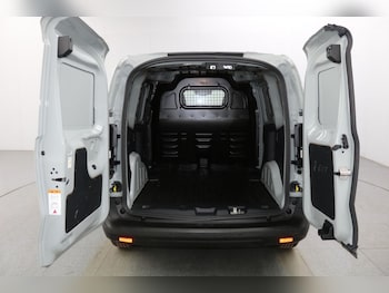 Used Ford Transit Courier 2024 for sale - 75554101: Photo