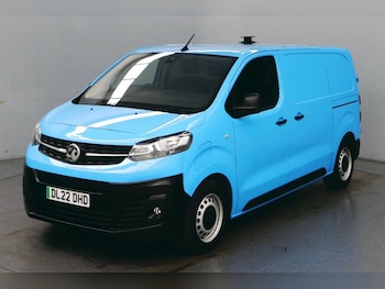 Vauxhall Vivaro feature image