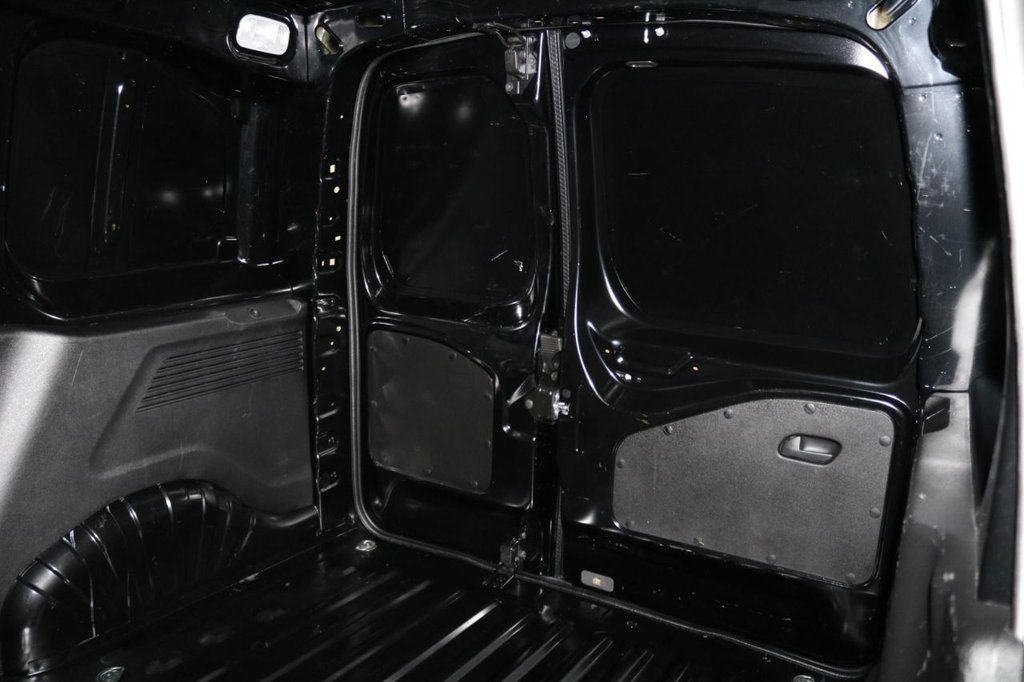 Used Peugeot Partner 2024 for sale - 76840951: Photo 15