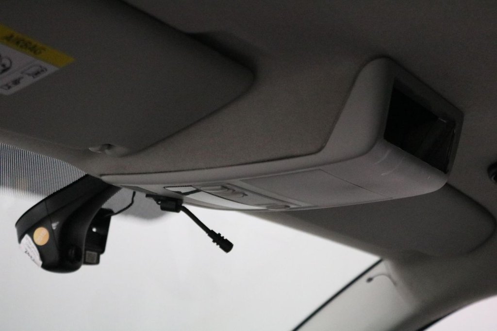 Used Volkswagen Transporter 2018 for sale - 77770962: Photo 37