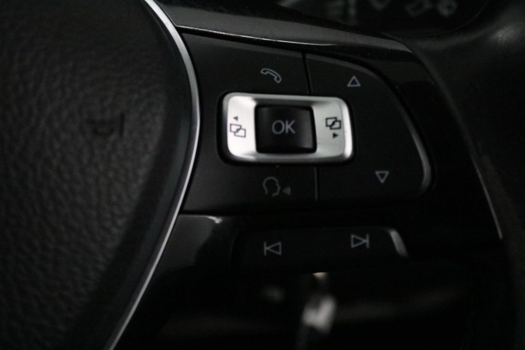 Used Volkswagen Transporter 2018 for sale - 77770962: Photo 39