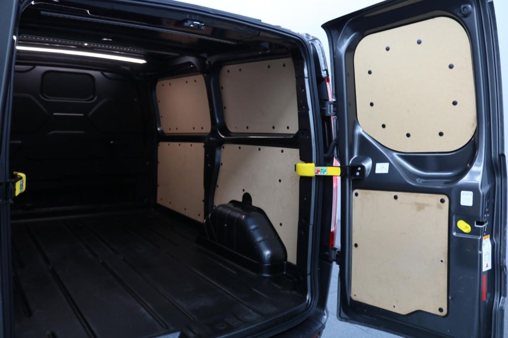 Used Ford Transit Custom 2023 for sale - 78074122: Photo 26