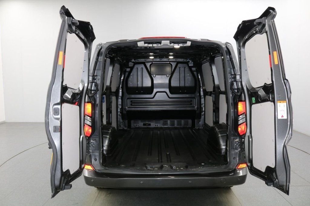 Used Ford Transit Custom 2023 for sale - 77007338: Photo 4