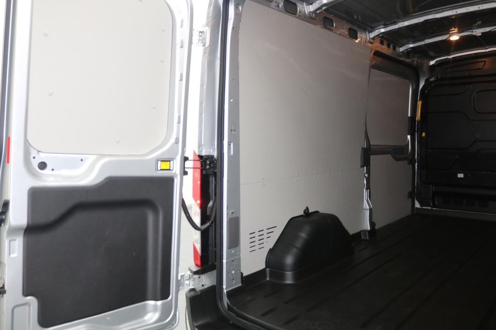 Used Ford Transit 2024 for sale - 76367389: Photo 15