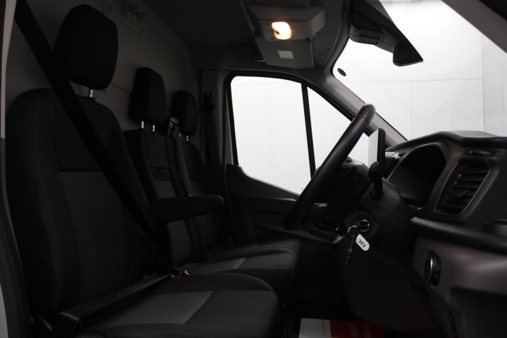 Used Ford Transit 2024 for sale - 76367389: Photo 21