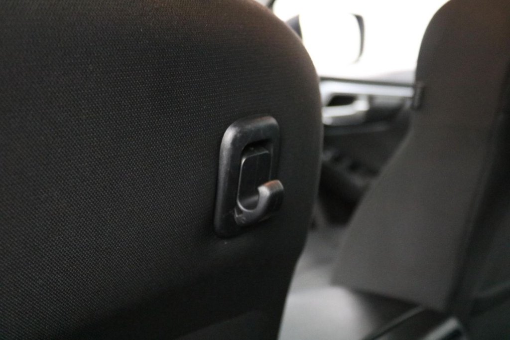 Used Isuzu D-Max 2023 for sale - 76797509: Photo 22