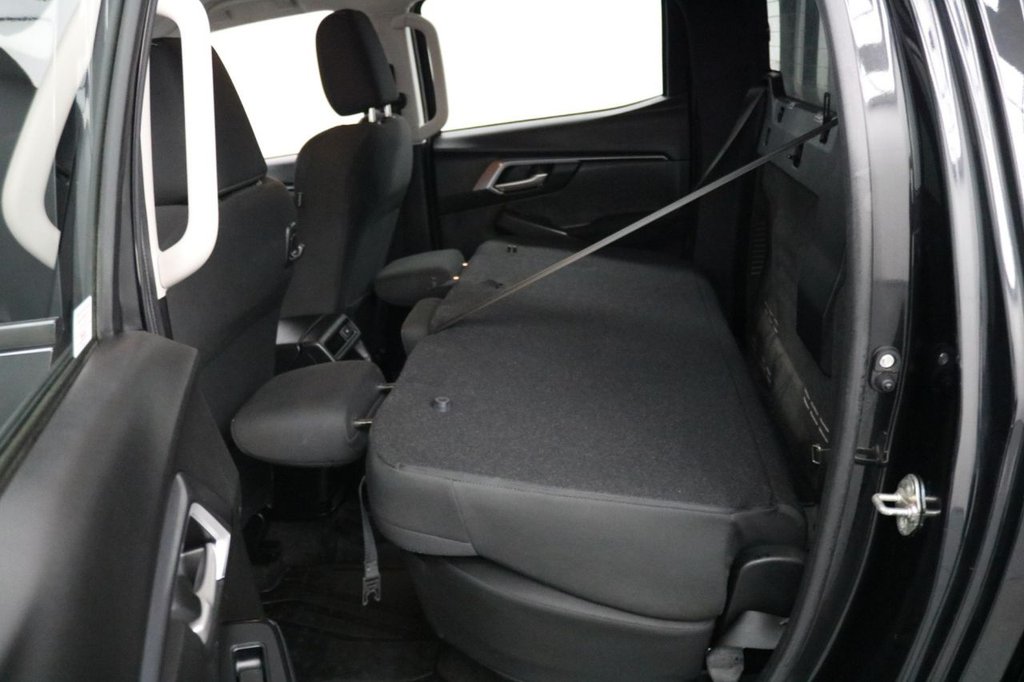 Used Isuzu D-Max 2023 for sale - 76797509: Photo 25