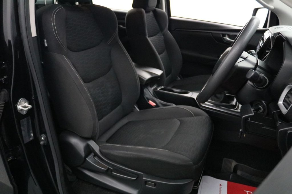 Used Isuzu D-Max 2023 for sale - 76797509: Photo 28