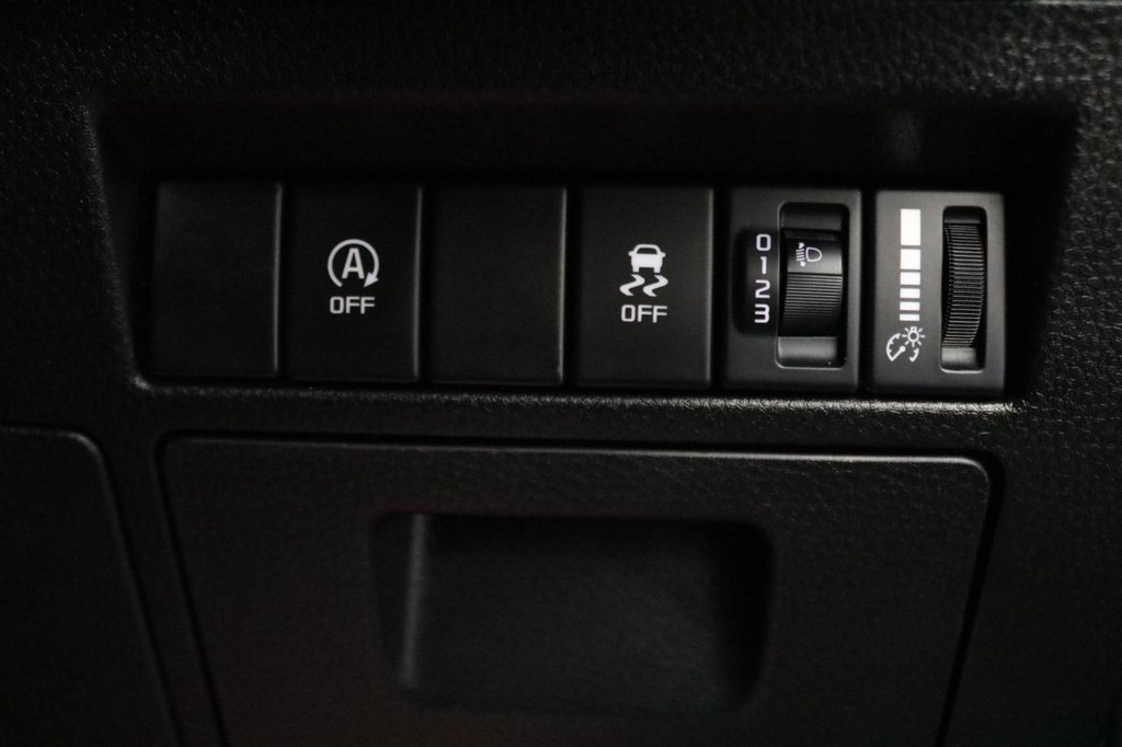 Used Isuzu D-Max 2023 for sale - 76797509: Photo 46