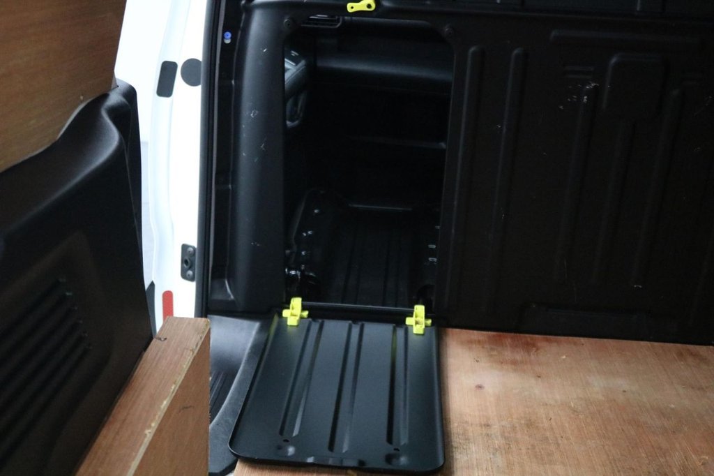 Used Peugeot Partner 2022 for sale - 77798368: Photo 17