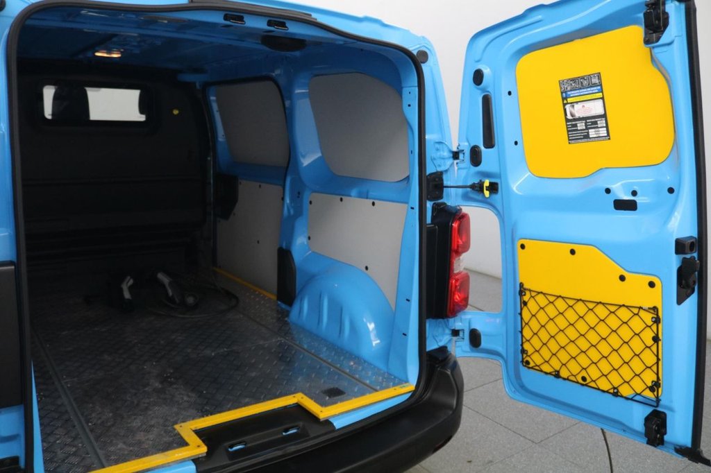 Used Vauxhall Vivaro 2022 for sale - 77673662: Photo 21