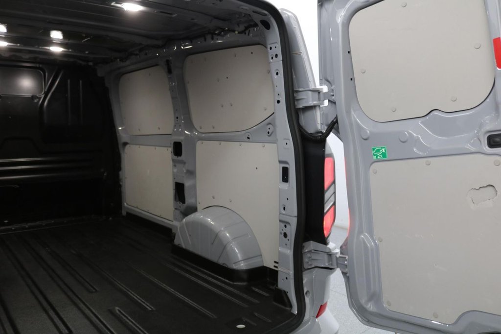 Used Ford Transit Custom 2023 for sale - 75985889: Photo 16
