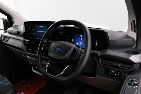 Used Ford Transit Custom 2024 for sale - 76303768: Photo 47