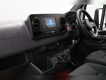 Used Mercedes-Benz Sprinter 2021 for sale - 77256098: Photo