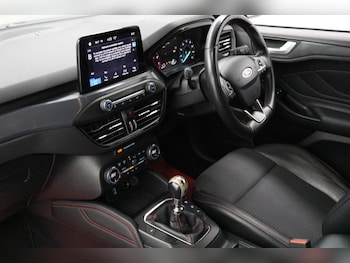 Used Ford Focus 2019 for sale - 77010148: Photo