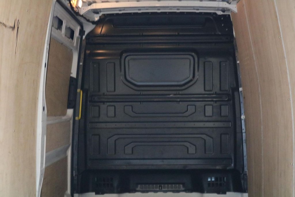 Used Volkswagen Crafter 2023 for sale - 77360212: Photo 17