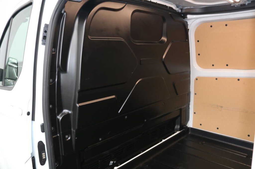Used Ford Transit Custom 2023 for sale - 76758602: Photo 13