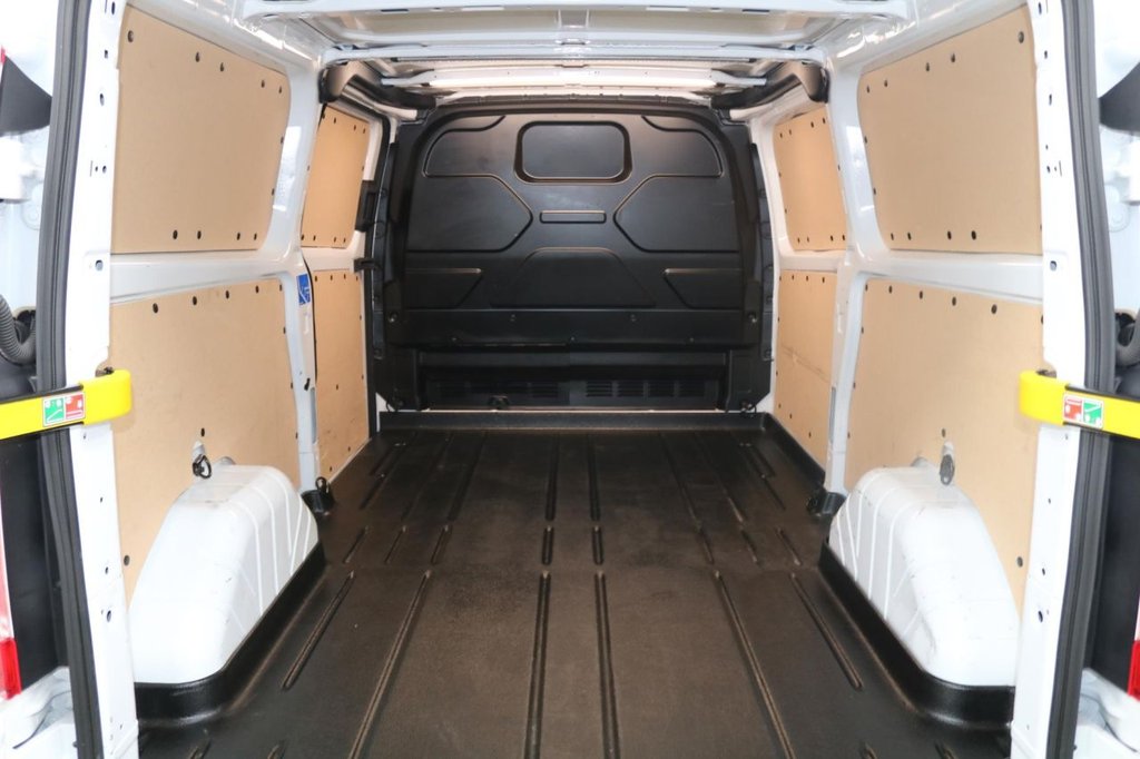 Used Ford Transit Custom 2023 for sale - 76758602: Photo 18