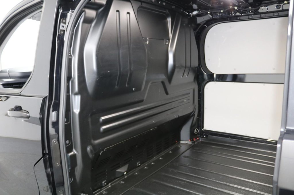 Used Ford E-Transit 2024 for sale - 76469841: Photo 13