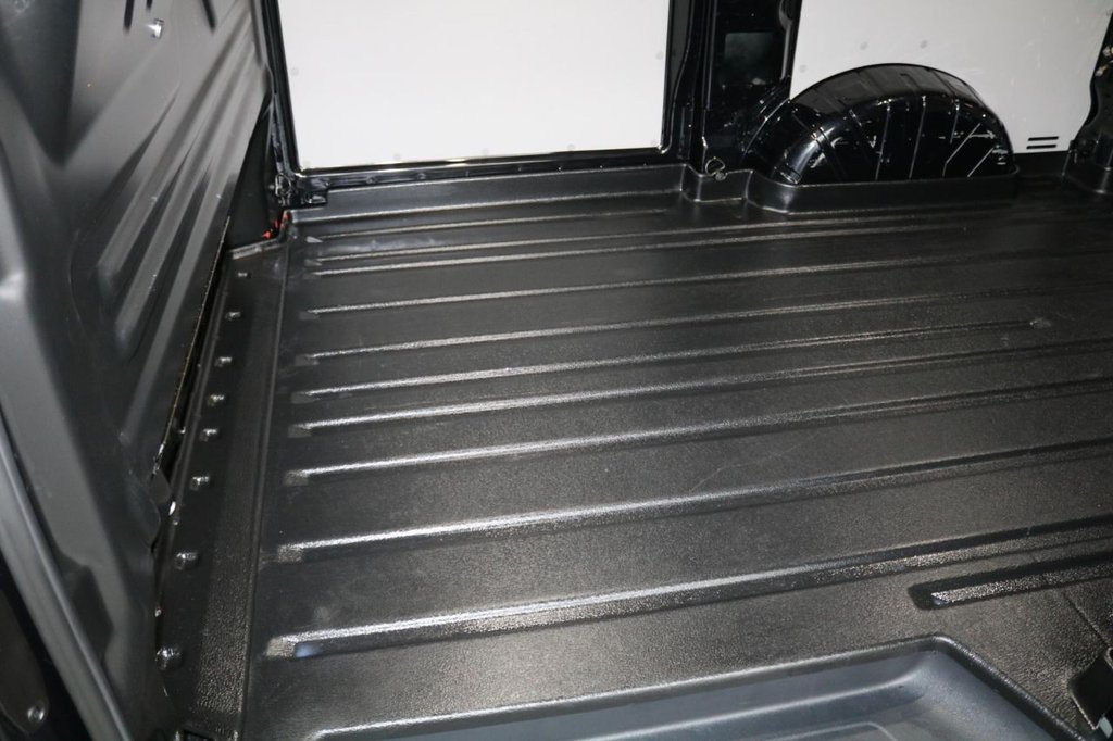 Used Ford E-Transit 2024 for sale - 76469841: Photo 14