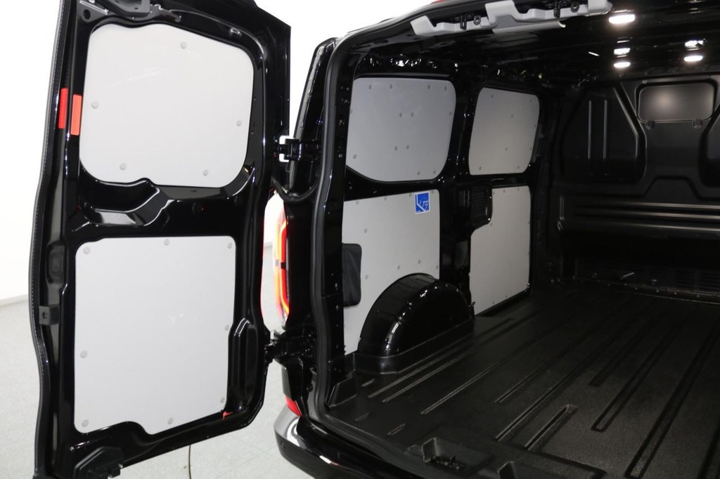 Used Ford E-Transit 2024 for sale - 76469841: Photo 18