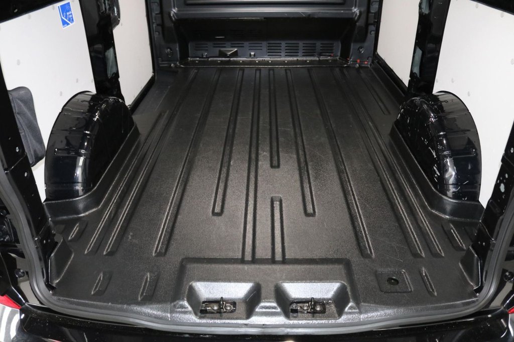 Used Ford E-Transit 2024 for sale - 76469841: Photo 19